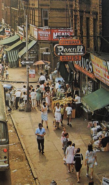 new york city 1960s east 156th street vintage by christian montone Photographie New York, Walking Down The Street, Vintage New York, Greenwich Village, Foto Vintage, City Street, New York Street, New York State, Street Scenes