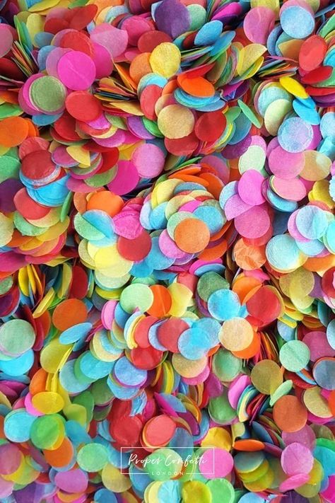 Taylor Swift Aesthetic Background, Background Taylor Swift, Rainbow Themed Wedding, Sprinkles Wallpaper, Wallpaper Sparkle, Confetti Wallpaper, Glittery Background, Confetti Wall, Confetti Birthday Party