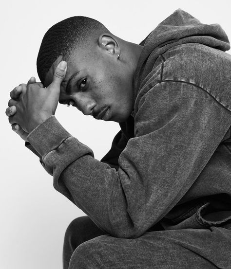 Ryan Shay, Keith Powers, Men Fashion Photoshoot, The Right Move, Male Portrait Poses, Shooting Studio, Pose Portrait, Studio Photoshoot Ideas, Black Male Models