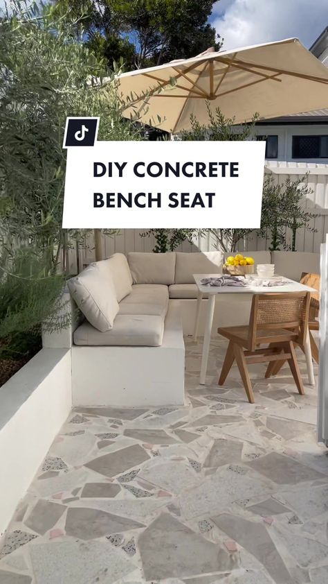 Diy Concrete Seating Outdoor, Outdoor Built In Dining Bench, Concrete Bench Diy, Diy Concrete Bench Outdoor, Concrete Outdoor Seating, Diy Concrete Bench, Narrow Patio Ideas, Outdoor Bench Diy, Curved Outdoor Benches