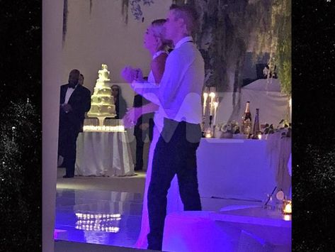 Justin Bieber Wedding, Bieber Wedding, Hailey Bieber Wedding, Justin Bieber Family, Justin Bieber Quotes, Justin And Hailey Bieber, Justin And Hailey, Justin Hailey, Iconic Weddings