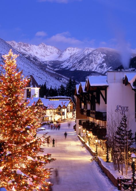 Vail Village Colorado Vail, Colorado Christmas, Vail Village, Christmas Scenery, Vail Colorado, Winter Wonderland Christmas, Ski Holidays, Christmas Town, Winter Scenery