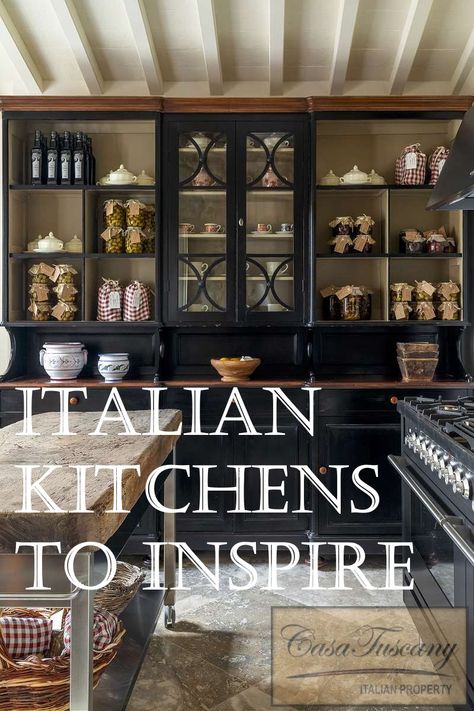 Italian Kitchens Tuscany Tuscan Style, Italian Kitchen Inspiration, Rustic Italian Interior Design, Italian Home Design Modern, Italian Cottage Decor, Old World Italian Kitchen, Tuscan Coastal Decor, Rustic Luxe Kitchen, Traditional Italian Kitchen Design