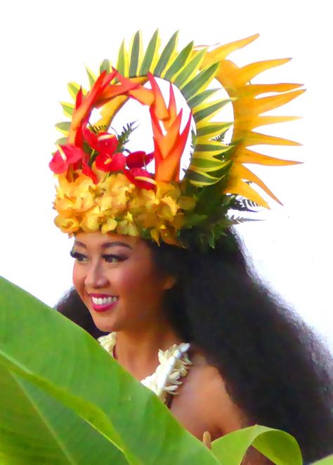 ‘Ori Tahiti | Outbound Tahitian Headpiece Fresh, Ori Tahiti Costume, Tahitian Headpiece, Hawaii Culture, Beautiful Headpieces, Tahitian Costumes, Ori Tahiti, Tahitian Dance, Polynesian Dance