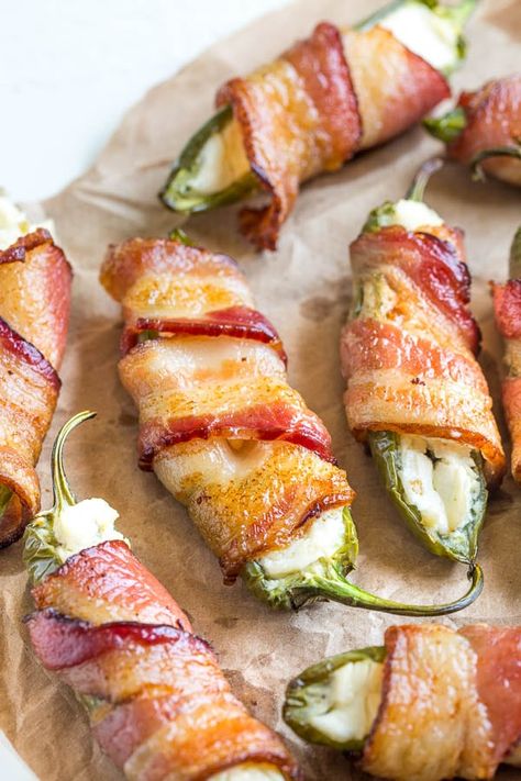 3-Ingredient Jalapeno Poppers + Video ~Sweet & Savory by Shinee Bacon Jalapeno Poppers, Stuffed Jalapenos With Bacon, Meatballs Easy, Quick Appetizers, Shower Food, Jalapeno Poppers, Easy Appetizer Recipes, Best Appetizers, Bacon Wrapped