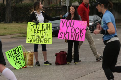 Awesome Cheer Signs for Half Marathons Marine Corp Marathon, Funny Marathon Signs, Running Signs, Marathon Quotes, Marathon Signs, Running Quotes Funny, Marathon Posters, Running Posters, Best Running Shorts