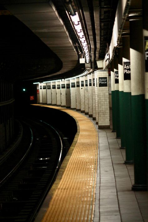 This photo is of the Downtown Platform at the Astor Place Subway Station in New York City. New York Metro Aesthetic, New York City Subway Aesthetic, City Reference Photo, Subway Train Aesthetic, Metro Photos, Subway Entrance, Place Photography, Nyc Buildings, Ny Subway