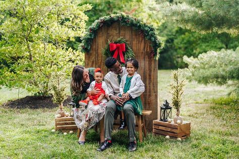 Christmas Set Minis are here! ✨🎄 This upcoming season, I’m offering 4 different mini sessions to choose from - Fall field, Princeton University, Washington Crossing, and the Christmas set! All four of these mini sessions are perfect for families, children and couples! These are shorter sessions, but still allow us to capture a variety of shots with different posing and prompts to create candid and posed photos. Take a look at this year’s seasonal minis, and consider snagging a spot while t... Family Christmas Pictures Outdoor Props, Simple Christmas Minis Outdoor, Santa Photoshoot Mini Sessions Outside, Simple Outdoor Christmas Photoshoot, Christmas Outdoor Photoshoot Ideas, Christmas Couch Mini Sessions, Christmas Mini Set Up Outdoor, Holiday Mini Session Ideas Outdoor, Christmas Photoshoot Ideas Outdoor