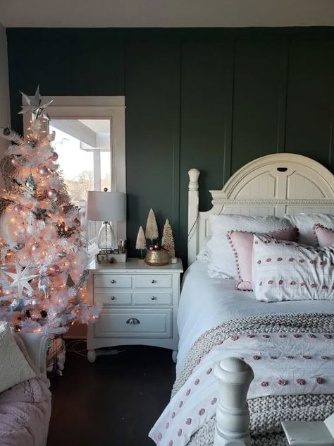 Ideas on where to place your Christmas Trees in your home #classychristmas #christmasdecor #christmastree Christmas Tree Placement, Tree Placement, Primitive Tree, Charlie Brown Tree, Slim Tree, Pencil Trees, Oh Christmas Tree, Tinsel Tree, Family Ornaments