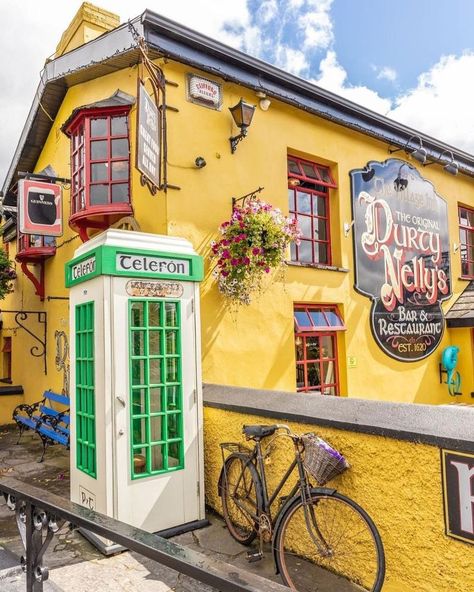 A classic in County Clare! Who's visited this famous establishment before? 📍 Durty Nelly's, County Clare 📸 @adam.kaczmarek.photography ***** 22 Best Pubs in Ireland (Updated 2022) https://lovetovisitireland.com/22-best-pubs-in-ireland-updated-2022/ Pubs In Ireland, Ireland Pubs, Ireland People, Backpacking Ireland, County Clare Ireland, Ireland Hotels, Ireland Weather, Best Of Ireland, Moving To Ireland