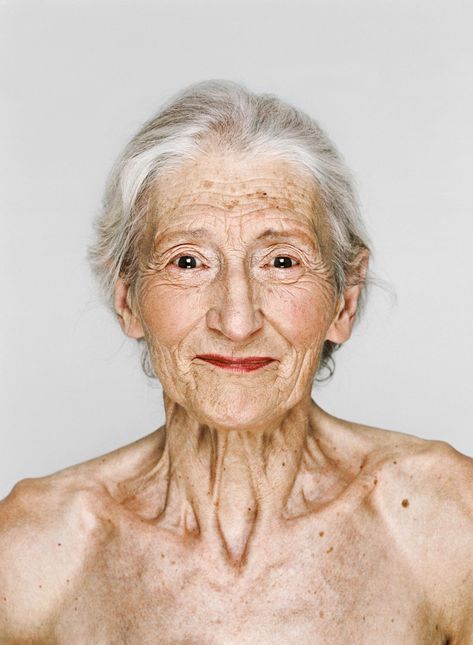 faces Old Age Makeup, Drawing The Human Head, Beauty Fotografie, 얼굴 드로잉, People Portrait, Old Faces, Ageless Beauty, Portrait Images, Old Woman