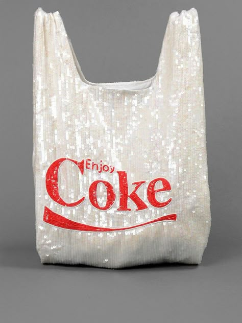 Ashish sequin bag Reference Board, Sequin Bag, A Beautiful Life, Fashion Forever, Novelty Bags, Year 3, 자수 디자인, Avant Garde Fashion, Fabric Bags