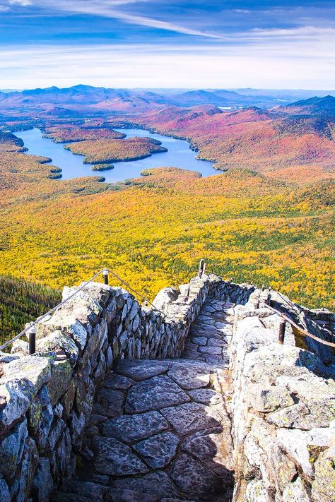 Whiteface Mountain has a short path reminiscent to a mini Great Wall of China. Need a break from the city? Here are the best places to visit upstate NY. It includes amazing waterfall hikes, landscapes that look like Utah, and more. // Local Adventurer #newyork #iloveny #upstateny #upstate #visittheusa #localadventurer Upstate Ny Travel, Amazing Waterfall, Whiteface Mountain, Travel China, New York Vacation, East Coast Travel, Travel America, 7 Wonders, Scenic Road Trip