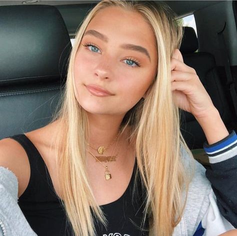 Lizzie Greene, Lizzy Greene