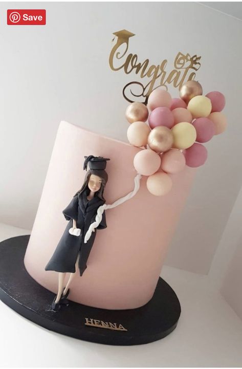 Graduation Cakes For Girls High School, Graduation Cake For Girl, Graduation Cake Designs College, Simple Graduation Cake Designs, Graduation Cake Ideas College, Graduation Cake Designs High Schools, Elegant Graduation Cakes, Graduation Cakes For Boys, Simple Graduation Cakes