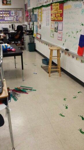 The Leprechaun leaves his mess at Avon Heritage South ;) The Leprechaun, Thematic Units, 3rd Baby, Baby Pictures, St Patrick, Kindergarten, Kids Rugs, Parenting, The Unit