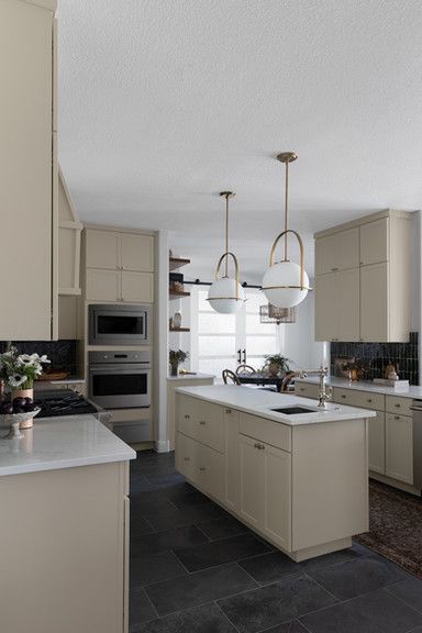 Portfolio | MUIRFIELD REMODEL | Audrey Scheck Design Grey Tile Floors, Kitchen With Dark Floors, Organic Interior Design, Dark Grey Tile, Organic Interior, Transitional Design Style, Grey Kitchen Floor, Grey Floor Tiles, Neutral Kitchen