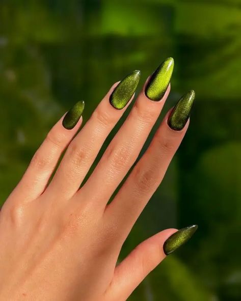 20 Stunning Fall Cat Eye Nail Ideas for 2024: Short, Red, Black, Almond, and Green Designs Green Nail Inspired, Nail Inspired, Fall Cat, Fall Cats, Eye Nails, Cleansing Pads, Green Nail, Black Cat Eyes, Cat Eye Nails