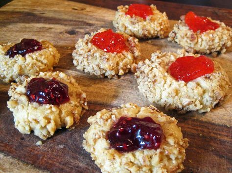 Bird’s Nest Cookies (Thumbprint or Thimble Cookies) | A Hint of Honey Thimble Cookies, Birds Nest Cookies, Christmas Birds, Homemade Strawberry Jam, Fruit Jelly, Thumbprint Cookies, Birds Nest, Cooking Instructions, Cookies Ingredients