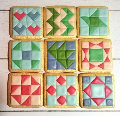 Quilt Cuisine | Cookie Connection Quilted Sugar Cookies, Quilt Sugar Cookies, Quilt Cookies Decorated, Quilted Cookies, Sewing Cookies, Quilt Cookies, Button Cookies, Buttery Sugar Cookies, Cutout Cookies