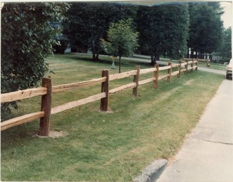 Cedar Split Rail Fence, Driveway Fence, Ranch Fencing, Split Rail Fence, Country Fences, Rail Fence, Front Yard Fence, Cedar Fence, Front Landscaping