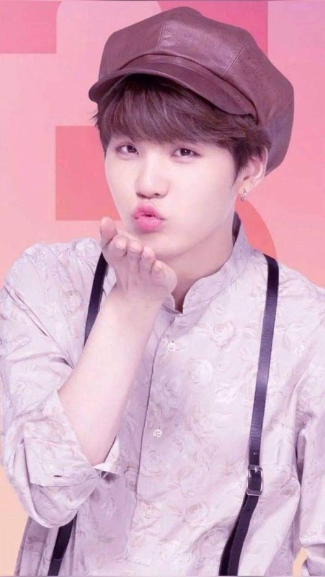 Suga Cute Smile, Suga Pictures Cute, Suga Cute Pics, Min Yoongi Aesthetic, Bts Army Logo, Love Mom Quotes, Bts Inspired Outfits, Suga Bts Swag, Bts Group Photos