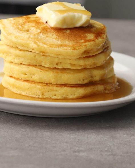 Homestyle Fluffy Cornmeal Pancake Recipe - A Red Spatula Ihop Buttermilk Pancakes, Best Ever Apple Pie, Cornmeal Recipes, Cornmeal Pancakes, Chicken Pasta Salad Recipes, Freeze Pancakes, Breakfast Goodies, Homemade Syrup, Quick Breakfast Recipes