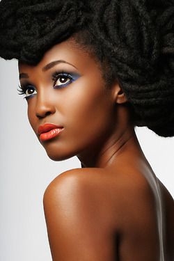 such pretty mixtures of colors :)) Pro Makeup Tips, American Makeup, African American Makeup, White Lips, Dark Skin Makeup, Makeup Photography, Black Natural Hairstyles, Brown Skin, Beautiful Makeup