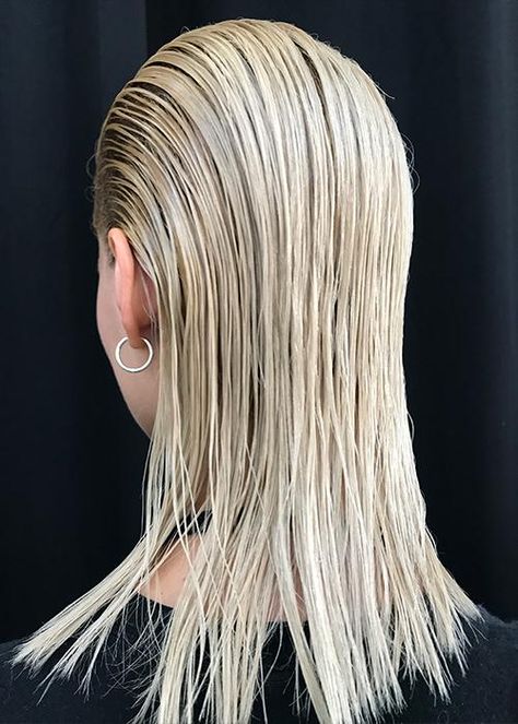 IGK high-shine wet look Sleek Back Wet Look Hair, Blonde Wet Hair Look, Wet Hair Look Blonde, Blonde Wet Hair, Wet Look Natural Hair, Wet Blonde Hair, Muscle Photoshoot, Wet Look Hairstyles, Moon Editorial