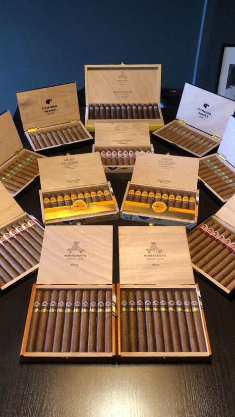 Cuban Cigars Art, Cheap Cigars, Havana Cigars, Cohiba Cigars, Gentleman Aesthetic, Premium Cigars, Cuban Cigars, Pipes And Cigars, Good Cigars