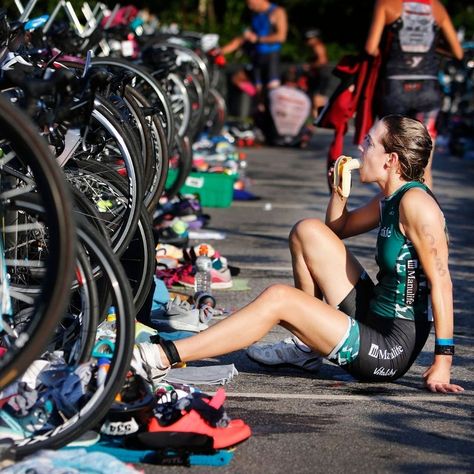 70.3 Ironman, Ironman 70.3, Women Triathletes, Triathlon Aesthetic, Ironman Training Plan, Iron Man Triathlon, Half Ironman Training Plan, Triathlon Nutrition, Ironman Race