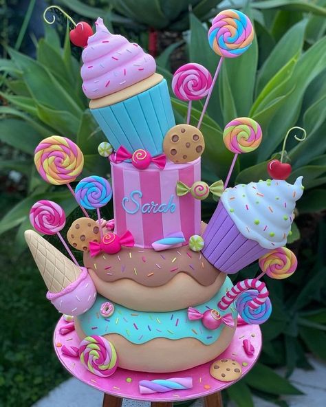 Candy Theme Cake, Candyland Cake, Candy Theme Birthday Party, Candy Themed Party, Candy Land Birthday Party, Custom Birthday Cakes, Candyland Birthday, Candyland Party