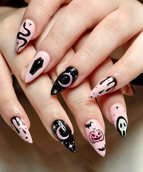 Nails Ghost, Nails Spider, Nails Pumpkin, Web Nails, Coffin Halloween, Ghost Nails, Halloween Nail Ideas, Spooky Nails, Cute Halloween Nails