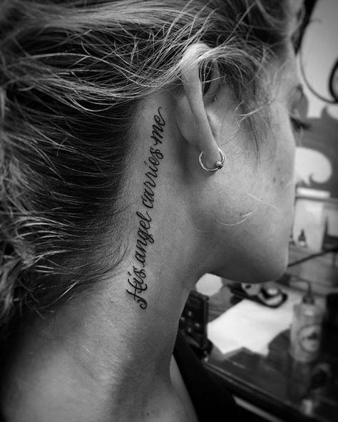 "His angel carries me" tattoo behind the right ear. Tattoo Artist: Lio Faamasino Neck Tattoos Female, Word Neck Tattoos, Sexiest Tattoos, Tattoos Female, Wörter Tattoos, Small Neck Tattoos, Behind Ear Tattoos, Girl Neck Tattoos, Side Neck Tattoo