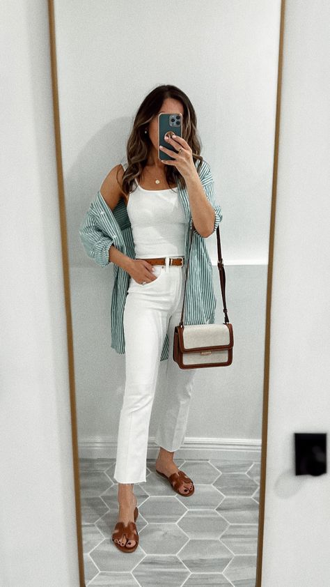 Neutral Summer Outfits, 2023 Aesthetic, 2024 Aesthetic, Look Jean, White Jeans Outfit, Spring Work Outfits, Europe Outfits, Aesthetic Spring, Western Dress