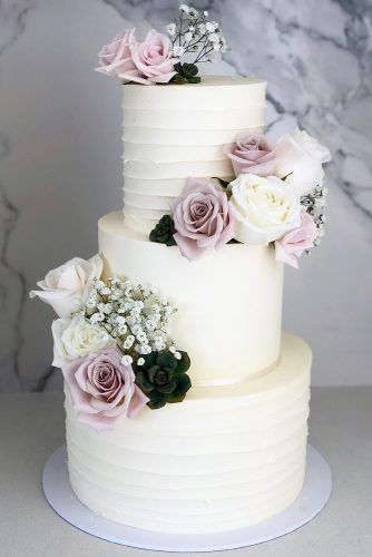 buttercream wedding cakes classic tall white with lilac roses and baby breath blondebakingmama via instagram Floral Wedding Cakes, Buttercream Wedding Cake, Simple Wedding Cake, Elegant Wedding Cakes, Wedding Cake Inspiration, Wedding Forward, Beautiful Wedding Cakes, Savoury Cake, White Cake