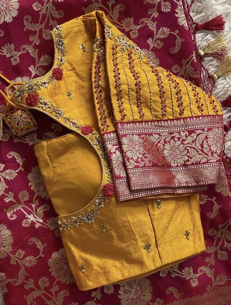 Embroidered Wedding Dresses, Embroidered Bookmarks, Embroidered Ornaments, Embroidered Coasters, Blouse Designs Catalogue, Wedding Saree Blouse Designs, Traditional Blouse Designs, Fashionable Saree Blouse Designs, Maggam Works