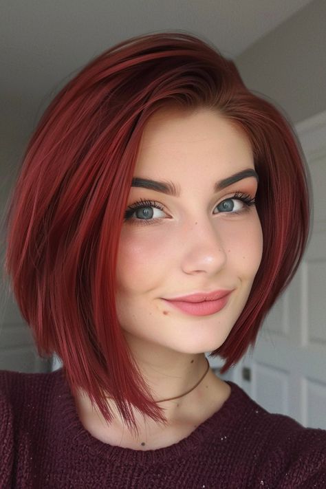 Red Hair Short Bob, Red Bob Hairstyles, Bob Red Hair, Short Red Bob, Red Hair Bob, Red Short Hair, Dark Blonde Bobs, Red Bob Hair, Curly Brunette