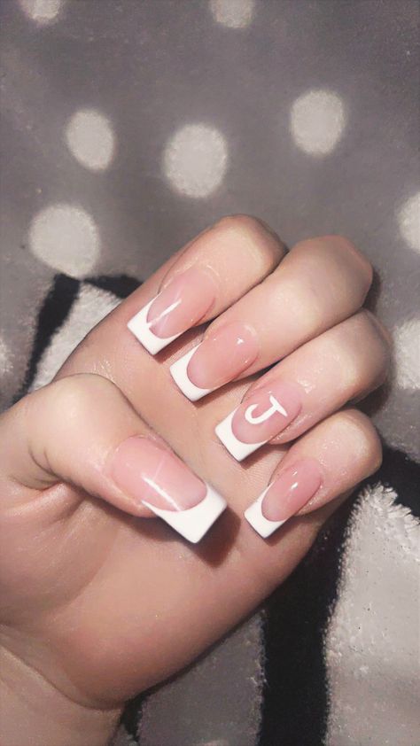 French Tip Nails With Letter On Ring Finger, White French With Initials, French Tip Nails With His Initials, French Tip Acrylic Nails With Letter, French Tip With Initial Nails Short, French Tip With J Initial, Letter Nail Designs Initials French Tip, French Tip Nails With J Initial, White French Tip With Initial