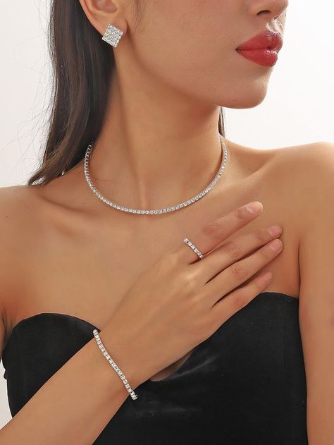 Mixed Jewelry Style, Fancy Jewelry Necklace, Formal Jewelry, Basic Jewelry, Prom Jewelry, Diamond Jewelry Designs, Women's Jewelry Sets, Classy Jewelry, Jewelry Photography