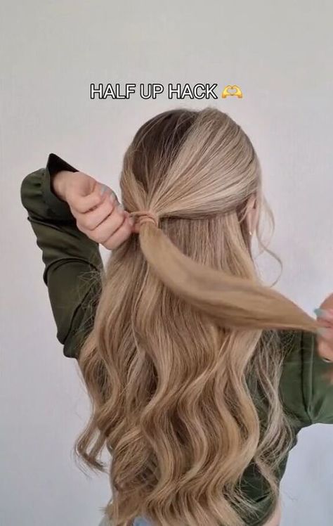 Half Up Half Down For Straight Hair, Long Straight Hair Half Up Half Down, Hairstyles For Waitresses Long Hair, Half Up Half Down How To, Tutorial Half Up Half Down Hair, Half Updo For Fine Hair, Half Up Half Down Hair Diy, Half Up Topsy Tail Hairstyles, Half Up Half Down Hair Homecoming