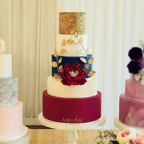 Burgundy Wedding Cake Ideas, Navy And Burgundy Wedding Cake, Burgundy Wedding Cakes, Wedding Cakes Burgundy, Navy Blue Wedding Cakes, Navy And Burgundy Wedding, Burgundy Wedding Cake, Bridal Cake, Wedding Cake Display