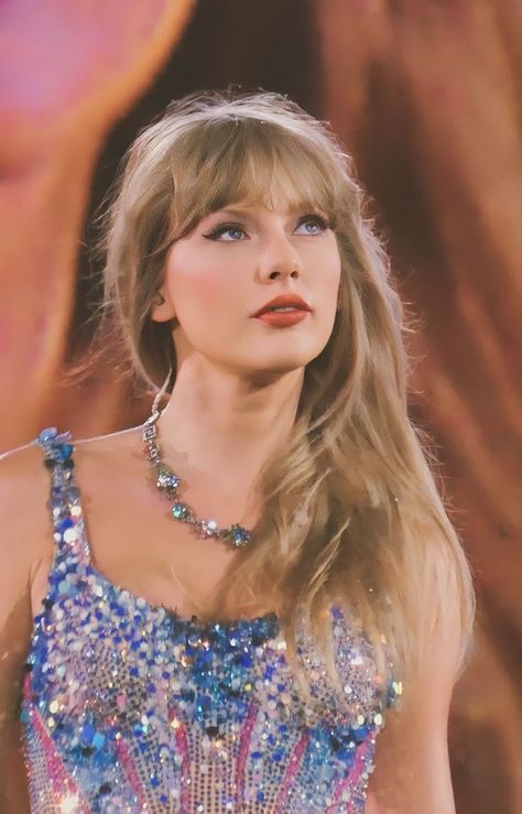 Taylor Swift Fotos, Eras Tour Pics, Taylor Swift Pics, Taylor Pics, Taylor Swift New, Estilo Taylor Swift, Taylor Swift Cute, Taylor Swift Posters, Mother Is Mothering