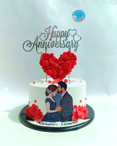 Love, laughter, and a slice of forever.🌹🍰💑 In frame ~ 1 pound chocolate pan flavour 😋👌 ❤️ Heart topper and cute red flowers are edible and hand crafted 👍 📩DM us for order 📞 7240416440 #instacakes #cakecake #homebaker #cakestagram #cakenestin #buttercreamcake #cakeart #cakelover #cakes #cakedecorating #fondantcakes #whippedcreamcakes #jaipur #jaipurbakers #jaipurbakery #jaipurcake #jaipurbaker #jaipurbakeries #anniversarycake #redheart #redroses #MCB #maheshwaricakesandbake #cakesbya... Queens Birthday Cake, Whipped Cream Cakes, Birthday Husband, Queen Birthday, Art Decor Diy, Cake Lover, Husband Birthday, Anniversary Cake, Buttercream Cake