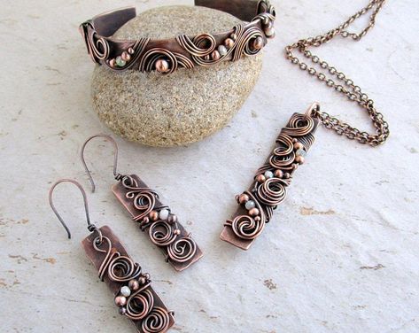 Rustic Wedding Jewelry, Bijoux Fil Aluminium, Earthy Jewelry, Stick Earrings, Wedding Jewelry Set, Wire Wrap Pendant, Copper Cuff Bracelet, Earrings Wire, Copper Cuff