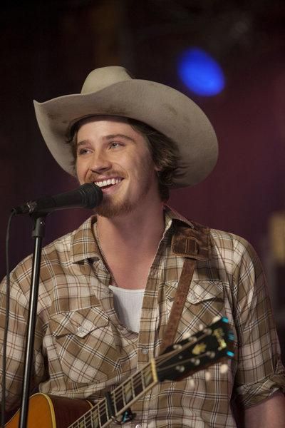 Now, I'm sure this actor is a great guy.  But I'm really just completely in love with his character in Country Strong! The Awful Truth, Garrett Hedlund, Country Strong, Sing To Me, Country Stars, After Life, Country Boys, Country Singers, Prince Charming