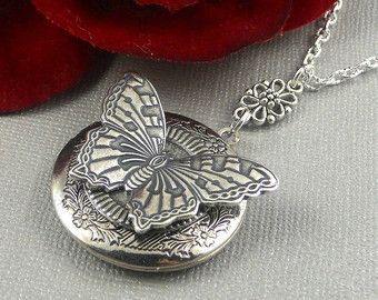 Silver Butterfly locket, butterfly necklace, butterfly jewelry, butterfly Locket, round Butterfly Locket- Butterfly Effect Butterfly Locket Necklace, Butterfly Locket, Unique Locket, Large Locket, Jewelry Butterfly, Necklace Butterfly, Heart Locket Necklace, Jewelry Lockets, Butterfly Effect