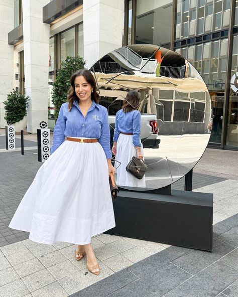 White Shirt Blue Jeans Outfit Women Plus Size, Striped Shirt And Skirt Outfit, Plus Size Striped Shirt Outfit, Blue And White Skirt Outfit, Button Down Skirt Outfit, White Shirt With Skirt, Blue And White Striped Shirt Outfit, Blue Tshirt Outfit, Striped Skirt Outfit