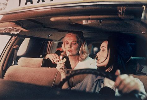 Winona Ryder & Gena Rowlands in Night on Earth, 1991, by Jim Jarmusch Gena Rowlands, Night On Earth, Can Not Sleep, The Criterion Collection, Septième Art, Winona Ryder, Foto Ideas Instagram, 인물 사진, Film Stills