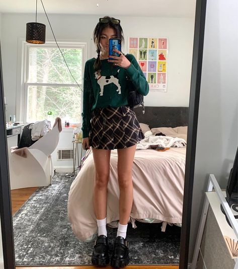 Loafers Outfit, Grunge Fashion, Fashion Killa, Aesthetic Outfits, Cute Casual Outfits, Classy Outfits, Fashion Inspo Outfits, Dress To Impress, Fall Outfits